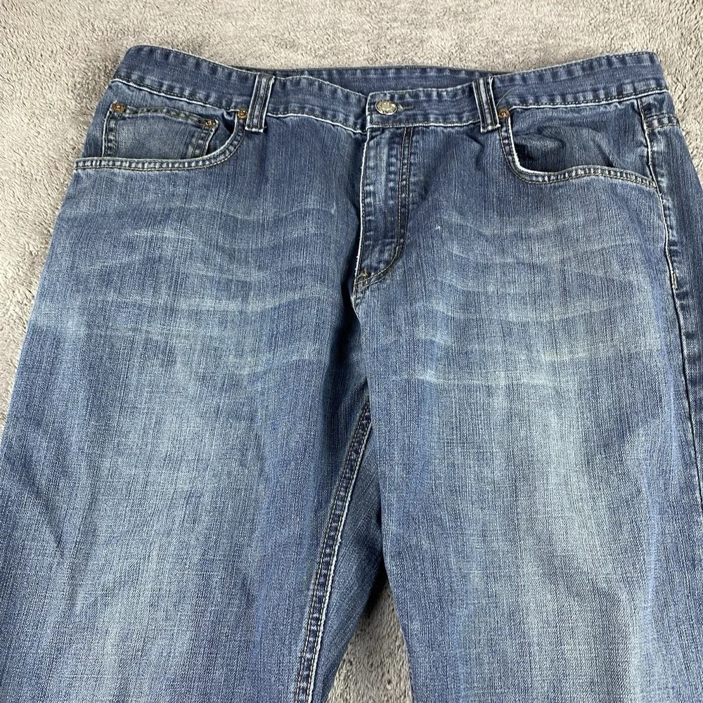 Vintage Levis 523 Straight Leg Jeans Mens 38X32 Blue Medium Wash USA 100% Cotton